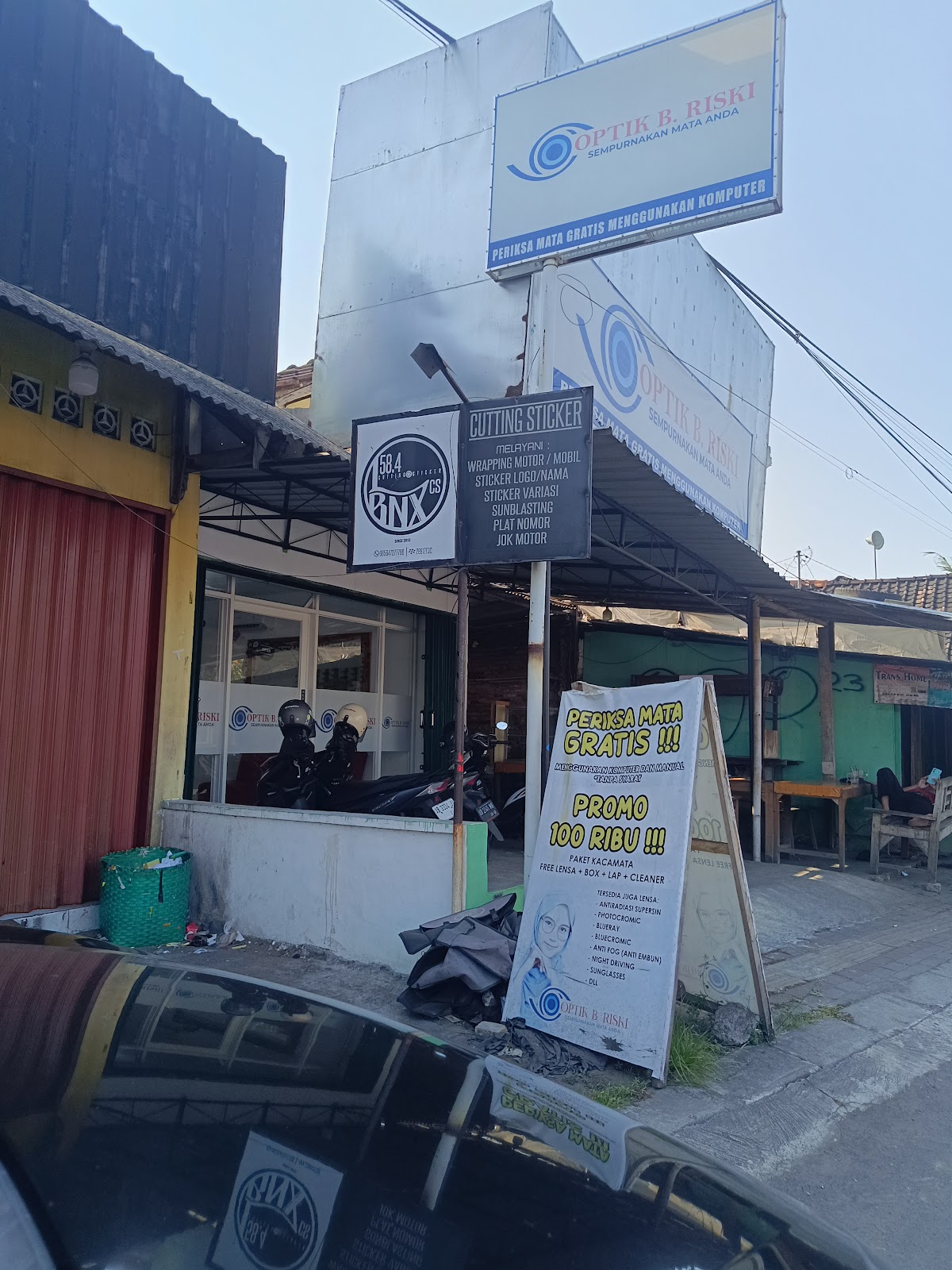 Optik B. Riski Bantul